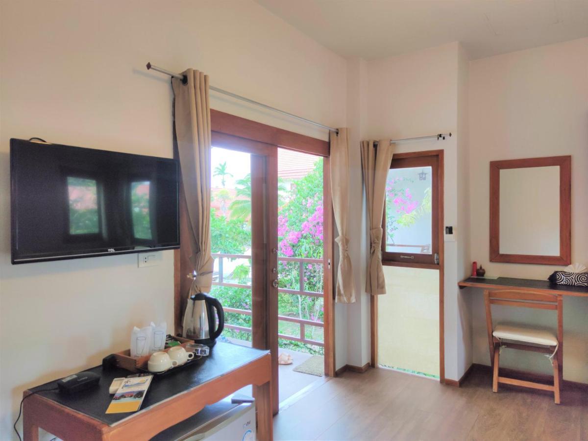 Armonia Village Resort And Spa Chumpon Extérieur photo