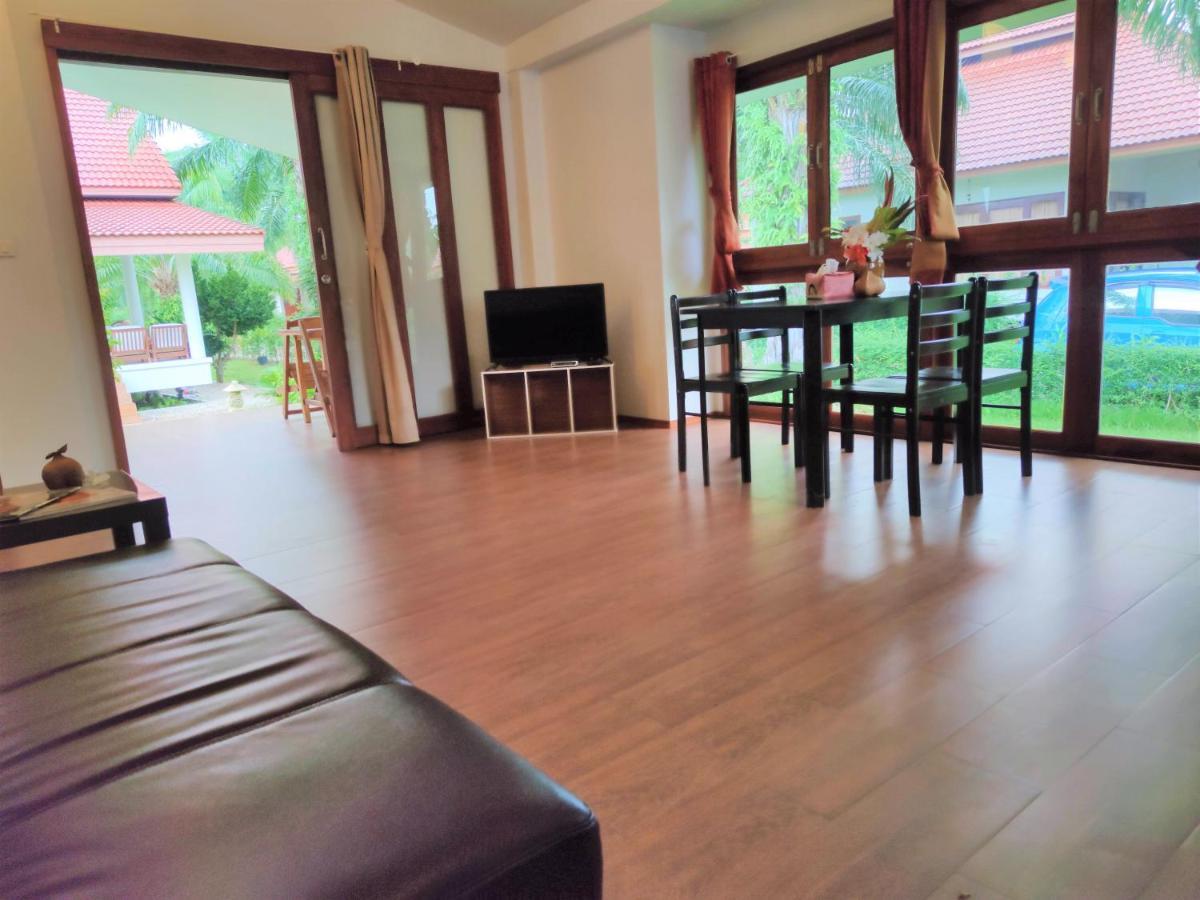 Armonia Village Resort And Spa Chumpon Extérieur photo