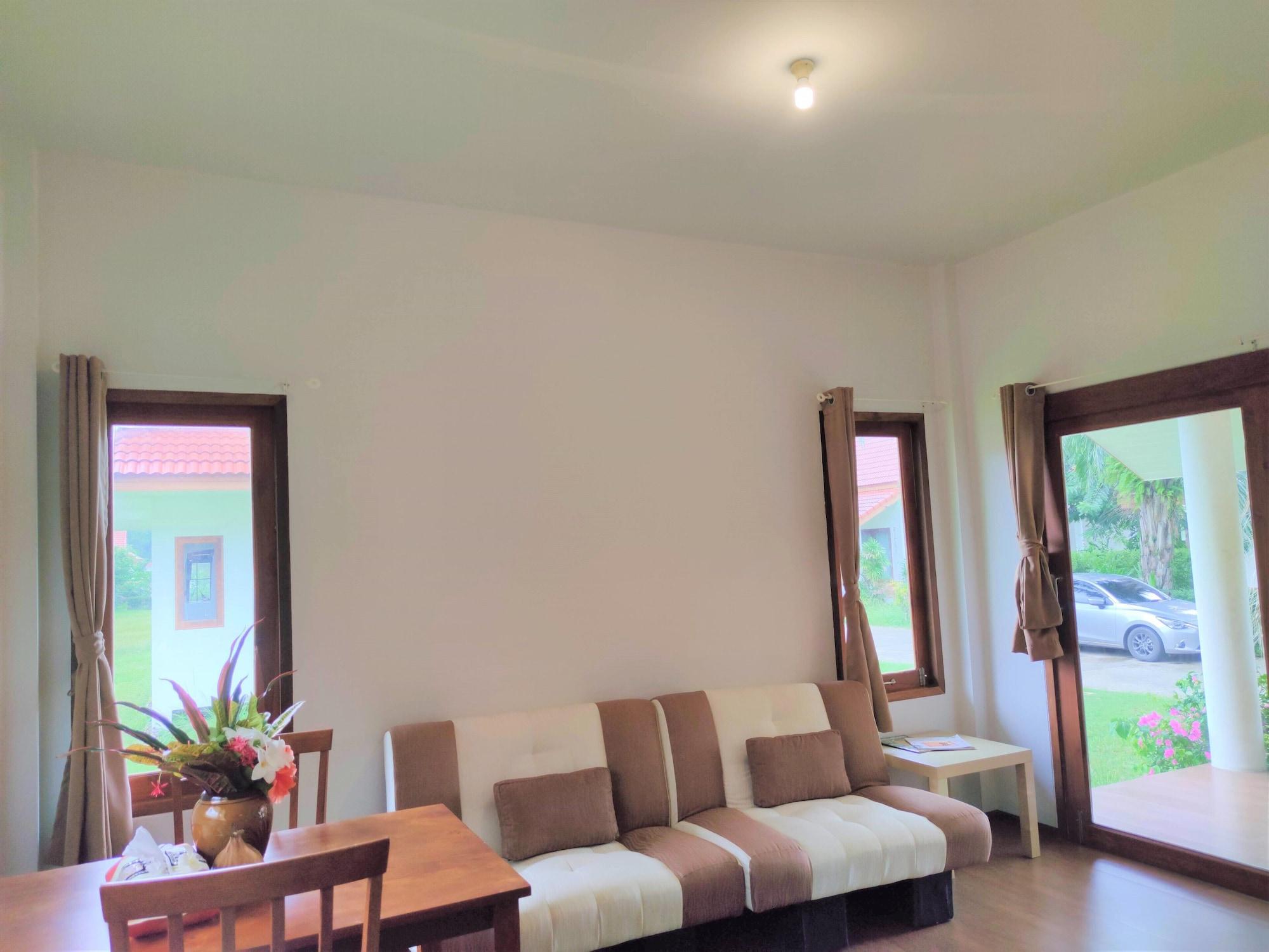 Armonia Village Resort And Spa Chumpon Extérieur photo