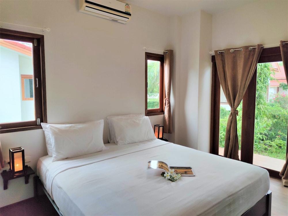 Armonia Village Resort And Spa Chumpon Extérieur photo