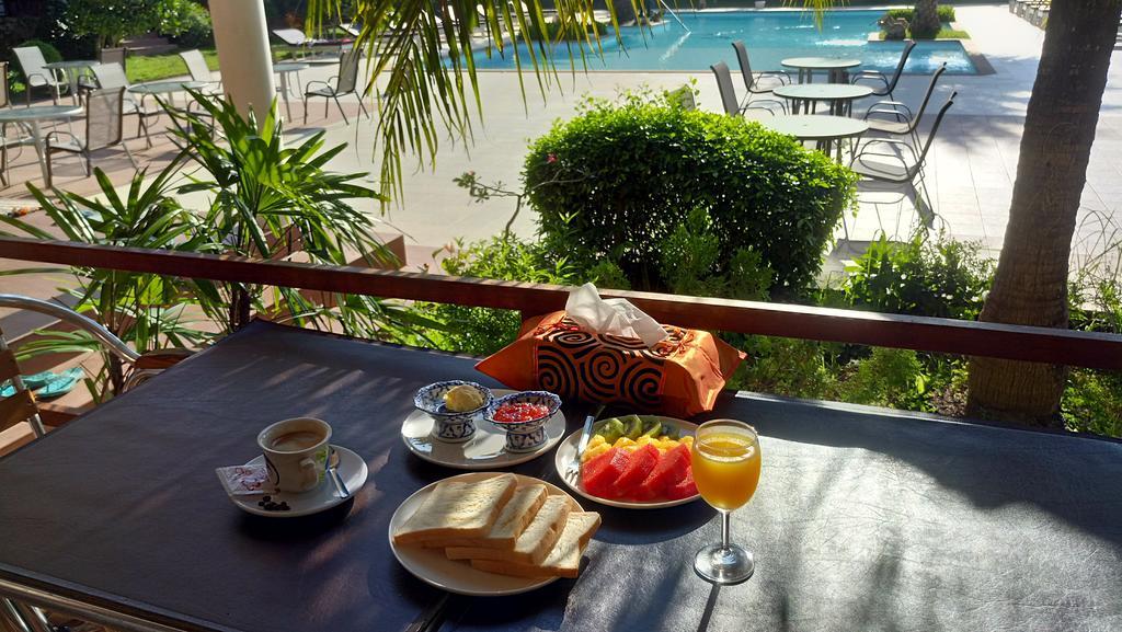 Armonia Village Resort And Spa Chumpon Extérieur photo