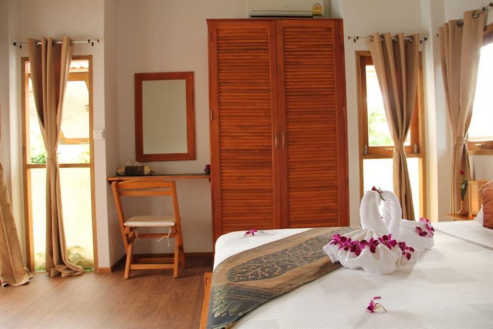 Armonia Village Resort And Spa Chumpon Extérieur photo
